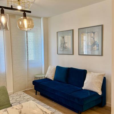 B7c7e733 1c11 4c1b 9b94 93ab9d8743d7